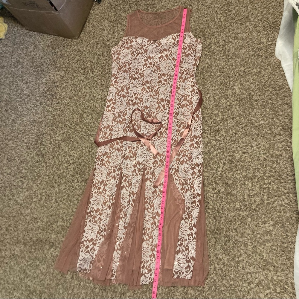 Lovely Grace Lace & Sequin Sleeveless Long Gown Dress, Taupe Mauve, Sz 2X - Picture 8 of 10